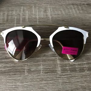Brand New with Tags Betsy Johnson Sunglasses